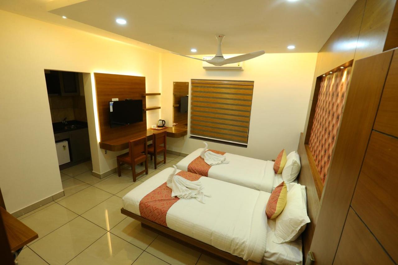 Ahlan Luxury Rooms Kochi Buitenkant foto