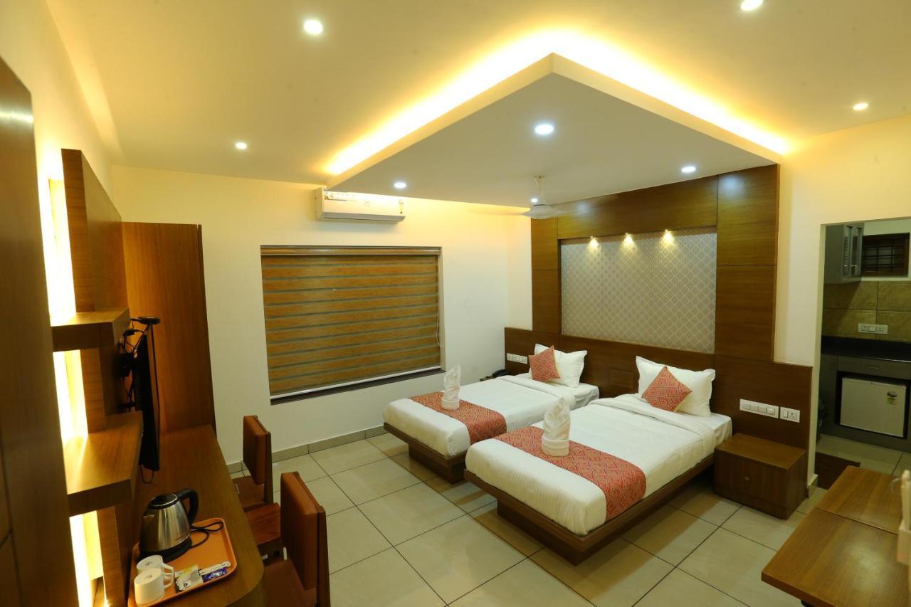 Ahlan Luxury Rooms Kochi Buitenkant foto